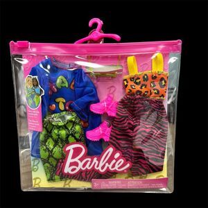 Barbie Clothes, Fashion and Accessory 2-Pack, 2 Vibrant Outfits with Shoes - 400